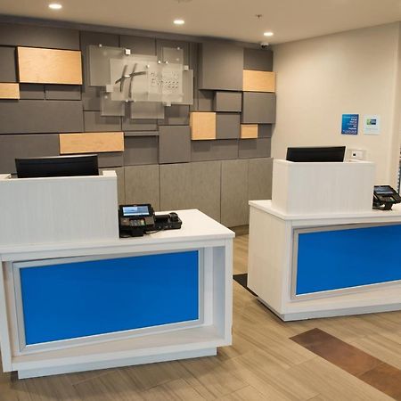 Holiday Inn Express & Suites - Louisville N - Jeffersonville By Ihg Kültér fotó