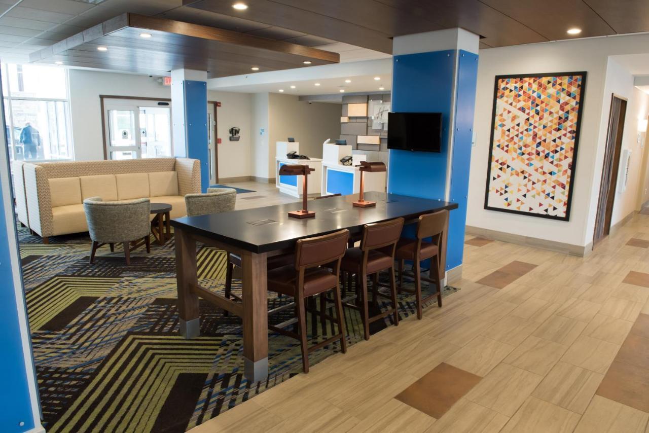 Holiday Inn Express & Suites - Louisville N - Jeffersonville By Ihg Kültér fotó